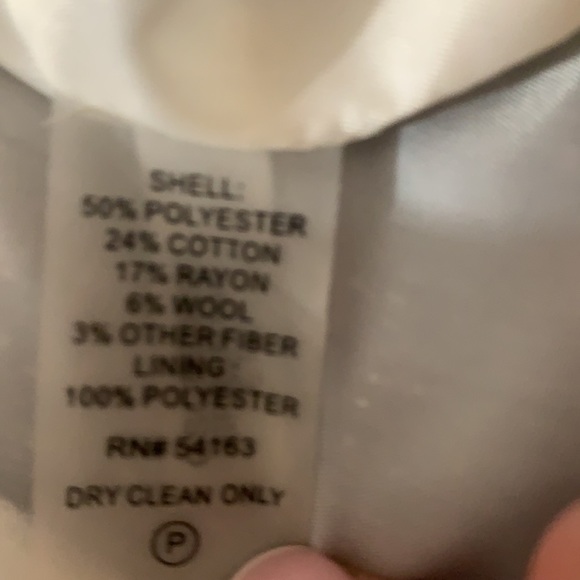 Calvin Klein Tweed Pink & Gold Tone Shimmer Straight Skirt 🥳🥳HP🥳🥳 - Picture 7 of 9